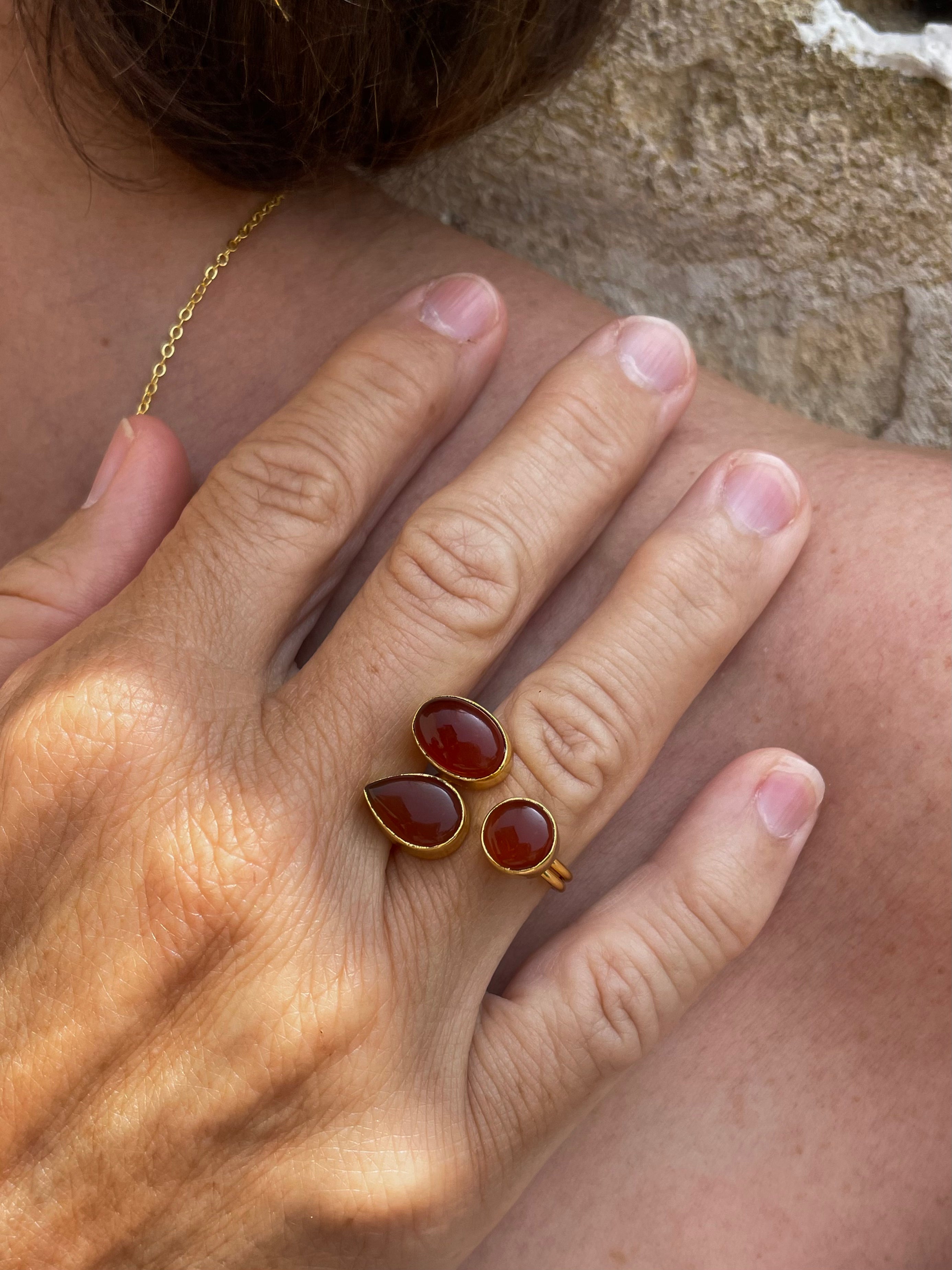 Anillo Nasia
