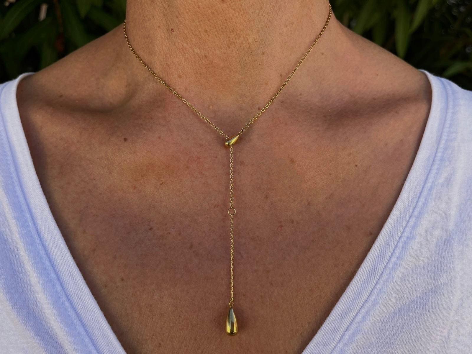 Collar Gold Drop